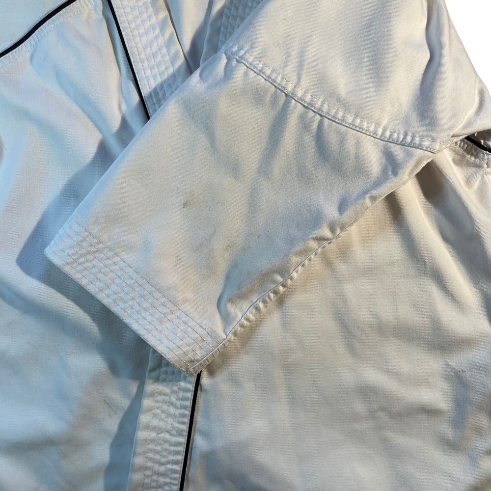 Tiger Rock Kids White Karate Jacket Taekwondo Martial Arts Uniform Gi Size 2/150 - Picture 7 of 11